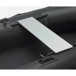 ANNEXE 3D TENDER WORLD TRAVEL 200 -Flots Évasion annexe 3d tender world travel 200 2